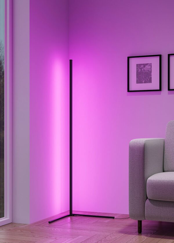 LEO-lattiavalaisin musta