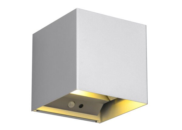 TAPIO-seinävalaisin, neliö, titaani