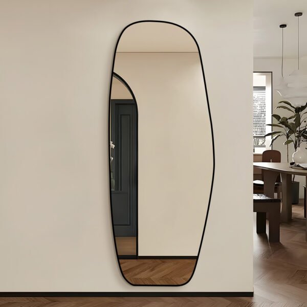 Seinäpeili MARC musta