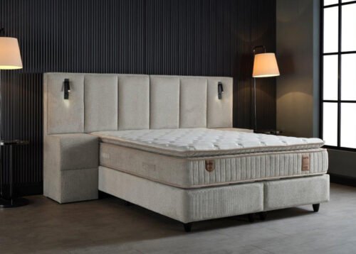 Jenkkisänky ARTHUR beige yöpöydillä